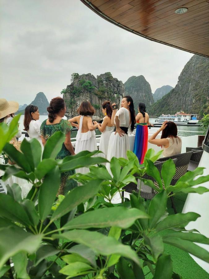 Dragon Hotel Ha Long Exterior foto